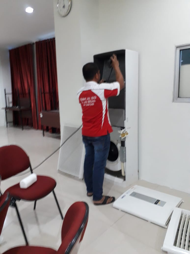 service ac ruangan samarinda6